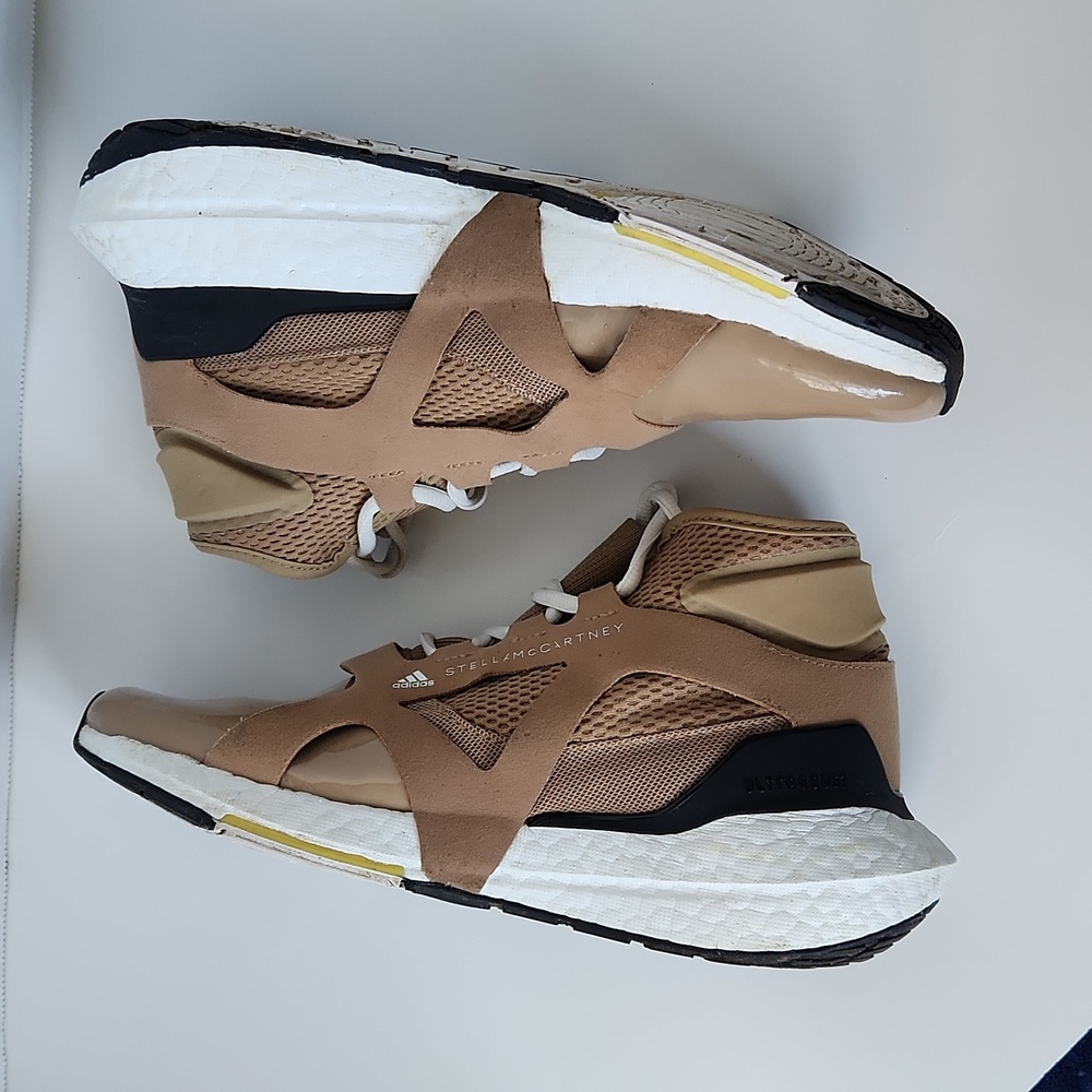Adidas by Stella McCartney Tan Ultra Boost 21 Women's Sneakers Size 7 - Picture 4 of 9
